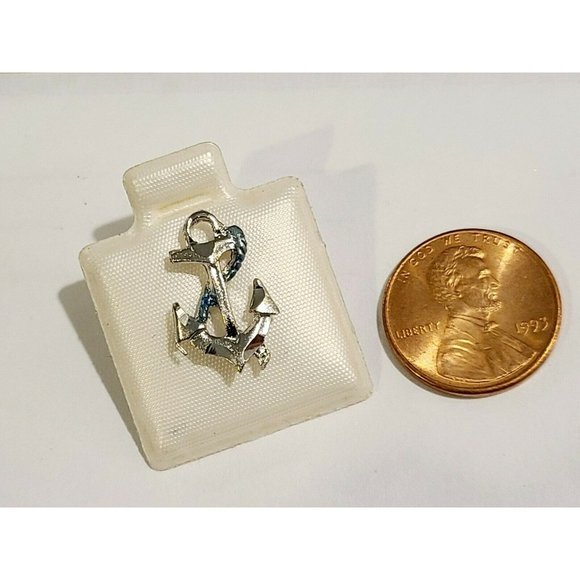 Vintage Silver Tone  Ship's Anchor w/ Blue Rope Tie Lapel Brooch Pin. Nautical - Picture 1 of 6